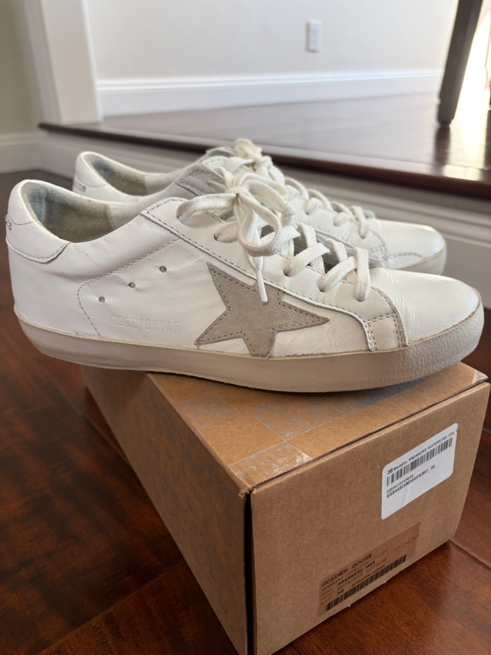 Golden Goose Superstar All White with Grey Star Gold Lettering Size 38 - Picture 2 of 7